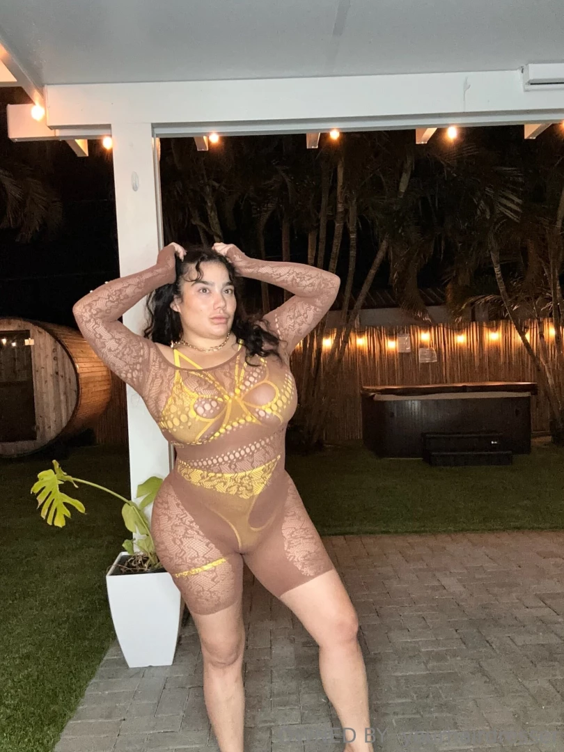 A lot happened in this outfit who wants to see the rest 