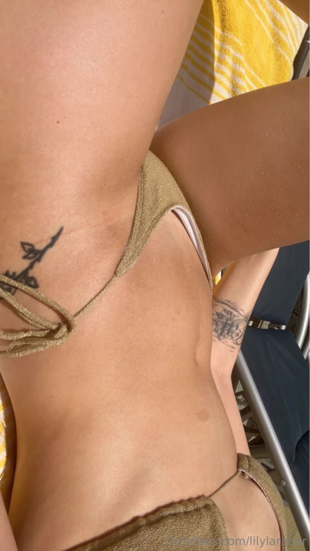 Working on my tan lines right now show some love and maybe i ll give u 