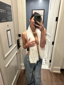 This shouldn t be free but hey i ll blame it on having holiday spirit