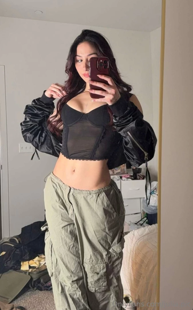 You peep that v tho right 