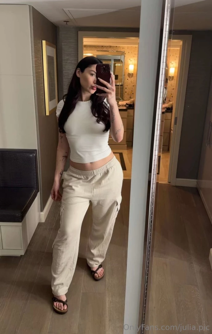 Fit checkkkk the dogs are out lol 