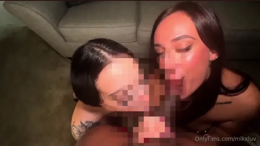 Sharing his bbc with my girlfriend in this 2 for 1 special 