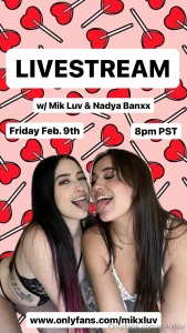 Going live with my girlfriend friday nadyabanxx