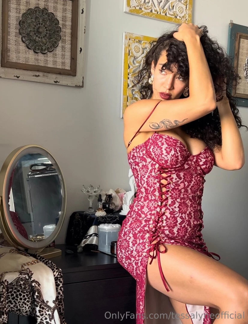 Vips check your dms for some freebies 