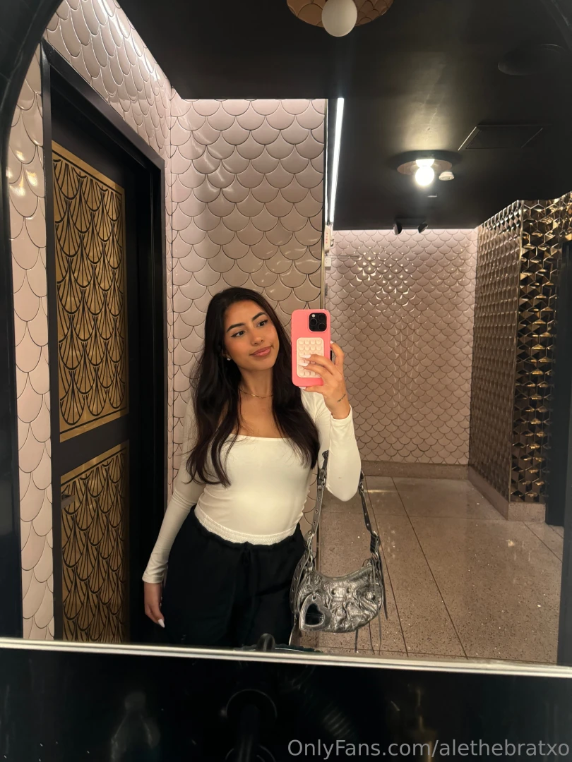 Just a lil day update how are y all doing 