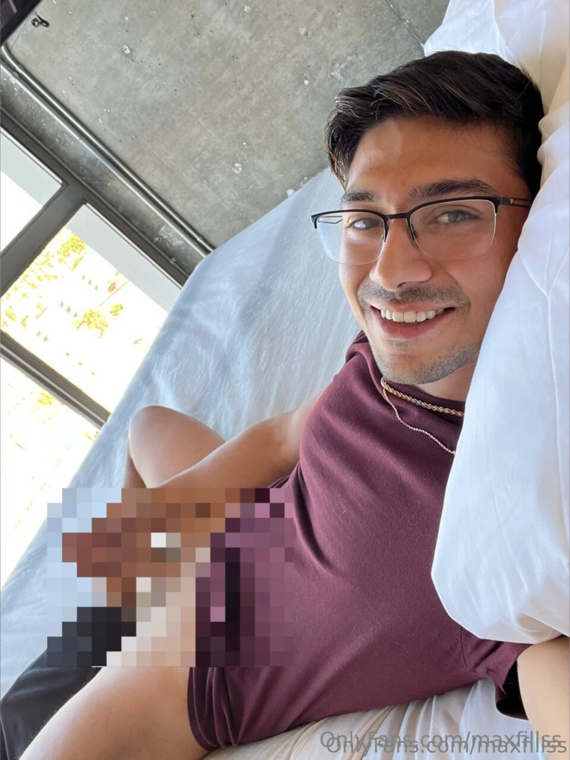 Treat me monday 25 first tippers today get a surprise through dm let s 