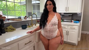 Bbw step-mom alex blair asked me to anal fuck her my step-mom