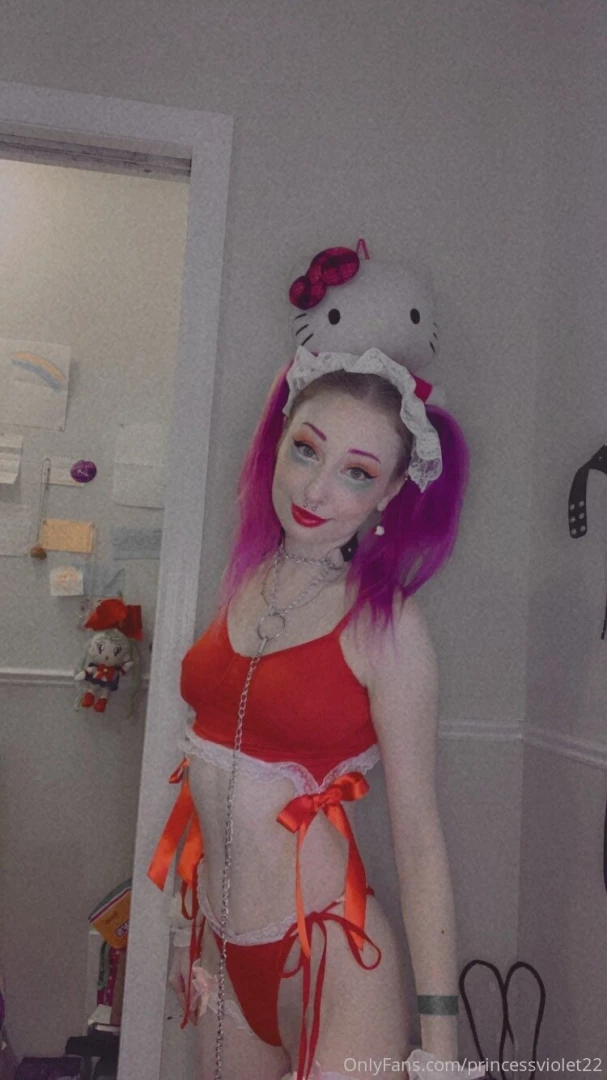 Naughty good girl all yr long first time close up kitty pics on the part 1 