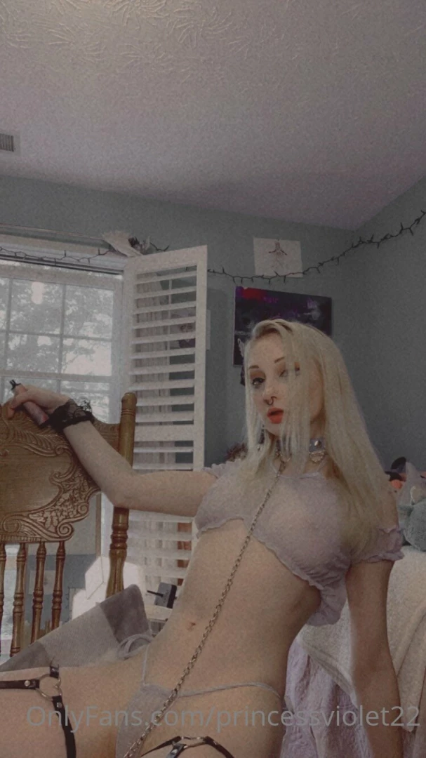 Rose is red violets wearing blue what it do send me ur poems part 4 