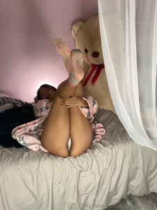 It s freezing keep me warm and lay in bed with me pov spreading myself part 3