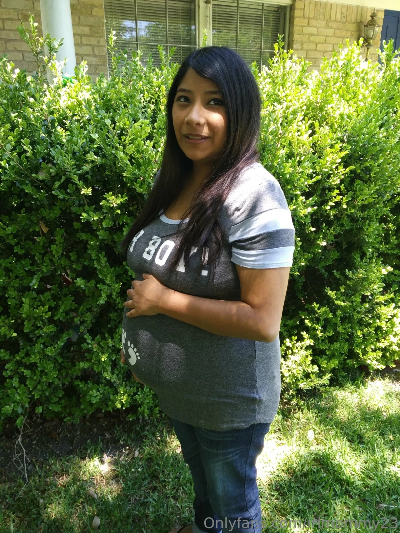 Youthful mommy with a pregnant bump woke up feeling a bit nostalgic part 4 