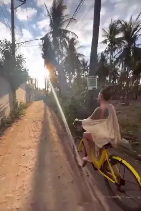 An improbably active day off let s do it together i m waiting for you 