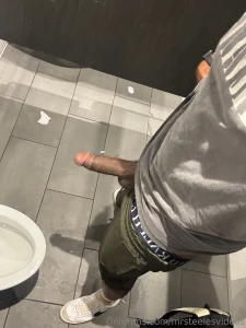 Leaving the gym i wanna cum who wants to watch