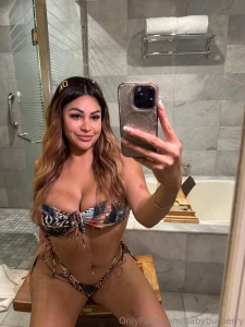 Just me again part 9