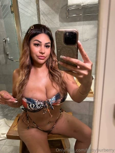 Just me again part 8