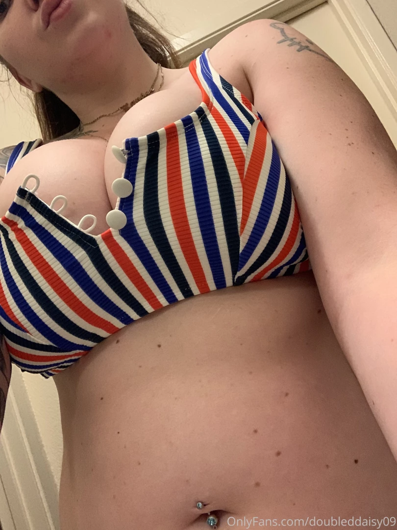 I m completely busing out of my bathing suit part 1 