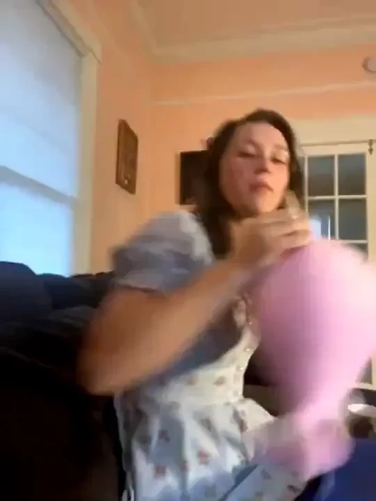 Christmas livestream watch me dance around chat and be silly and 