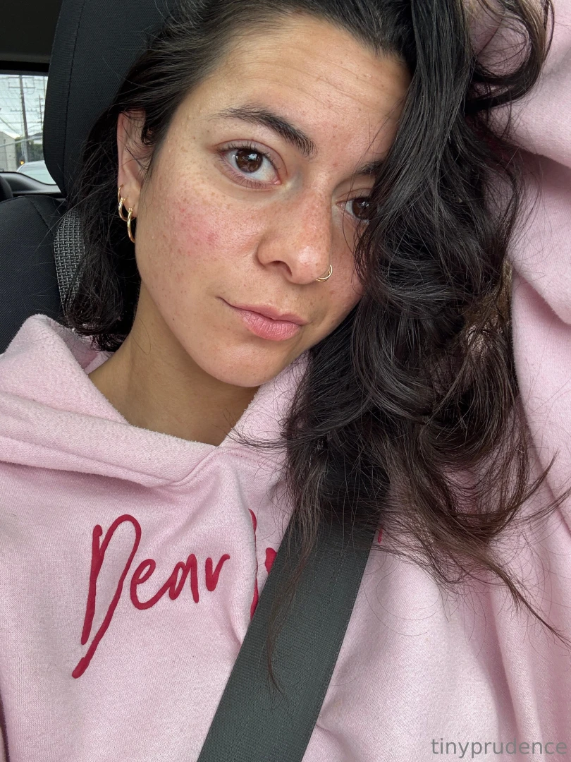 New nails thank you to the special fan who paid for them if you wanna part 1 