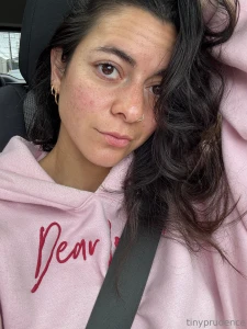 New nails thank you to the special fan who paid for them if you wanna part 1