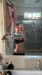 What is the sexiest thing about me dm me now