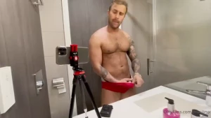 Having to be low key as i m away with family