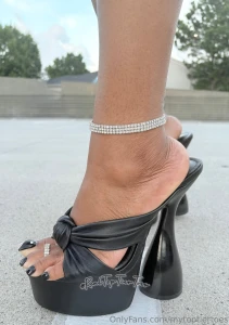 Exclusivity is my niche part 1