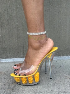 Which way do you want it front side part 1