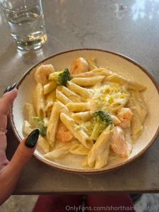 Tender pasta with shrimp and broccoli is just what you need for the