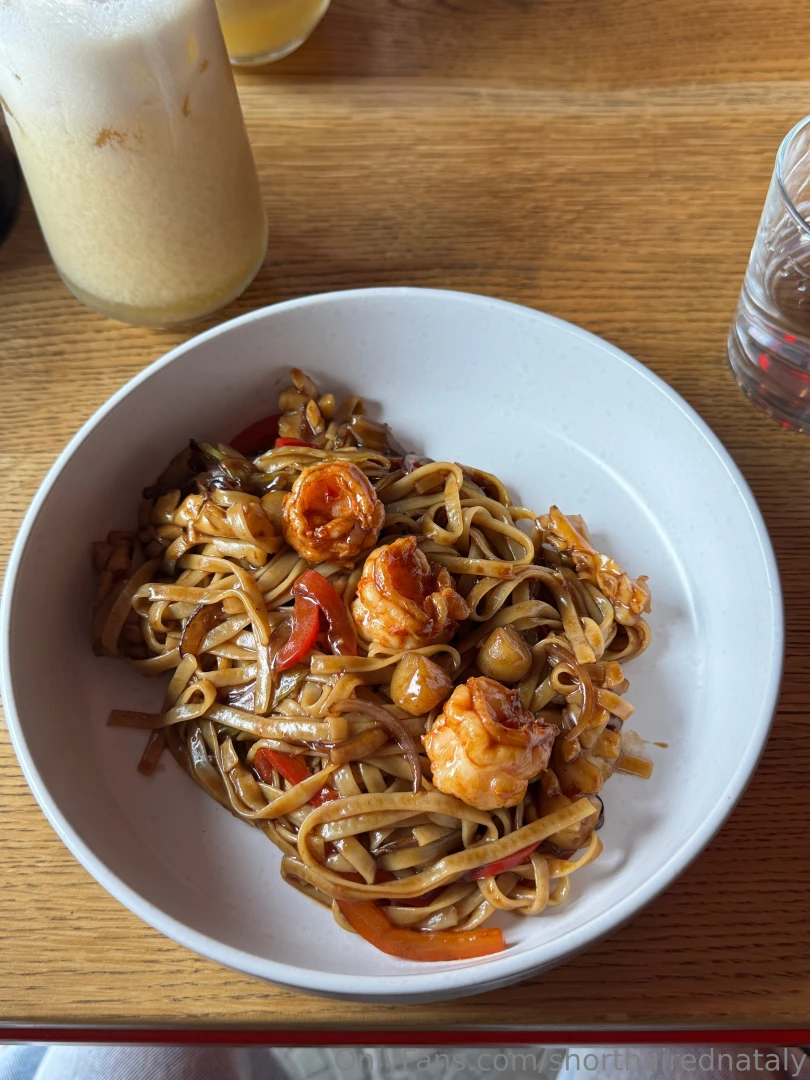 I went on another gastronomic date with myself again today noodles 