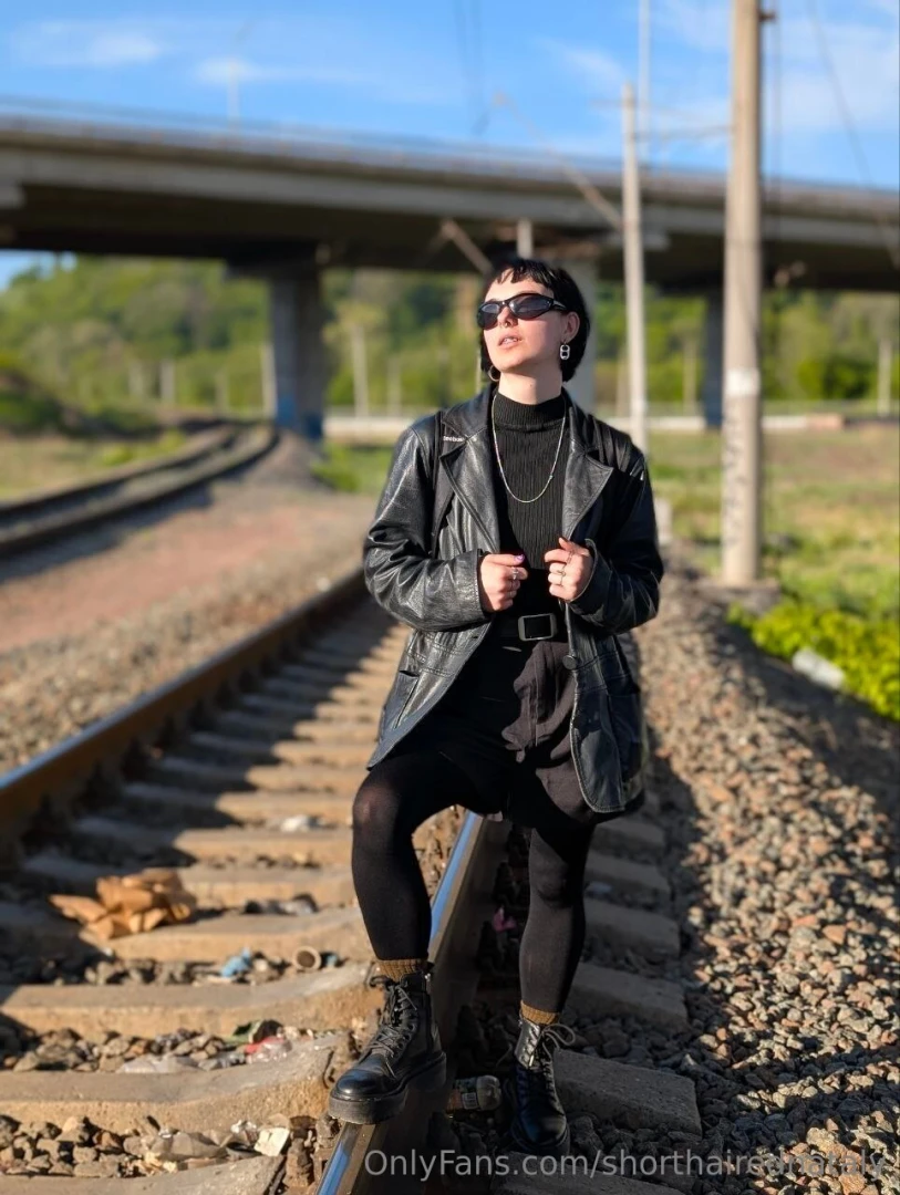 My style is like these rails confidently leading the way even when the 