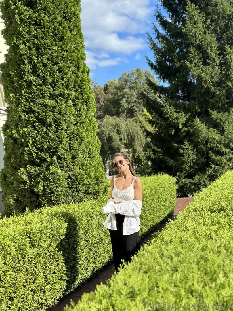 Enjoying the last bright days of warmth 