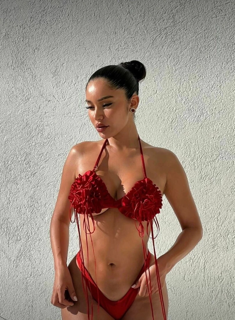 Golden hour or goddess hour 