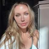 xnicoleanistonx1