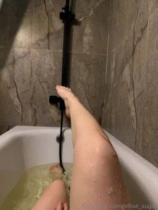 While you re watching this post i m relaxing in the bathroom