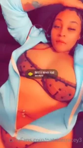 Keep adding me on my discount fill all spots i ll go live this weekend