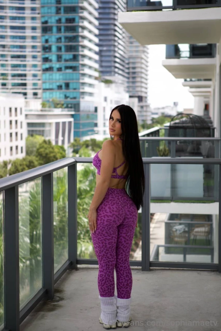 I m not bossy i just know what i want 