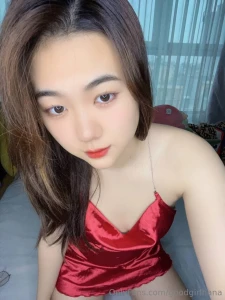 Bored asf come chat with me to relieve me of this boredom part 3