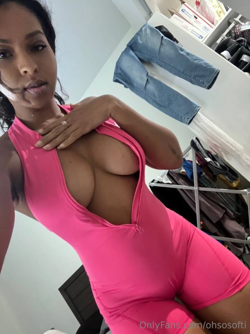 I wanna show you something else that s pink part 1 