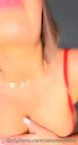 Omg look at that ass bounce follow her free page to see the full video part 11