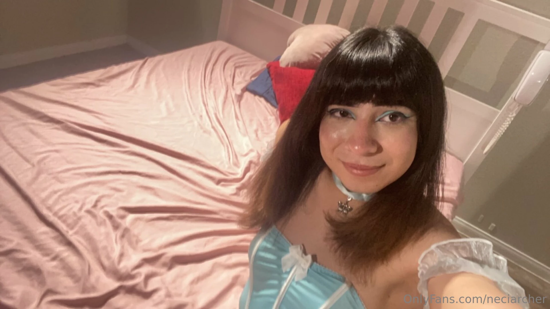 Sadly the only photo i got from bts of one of my many shoots 