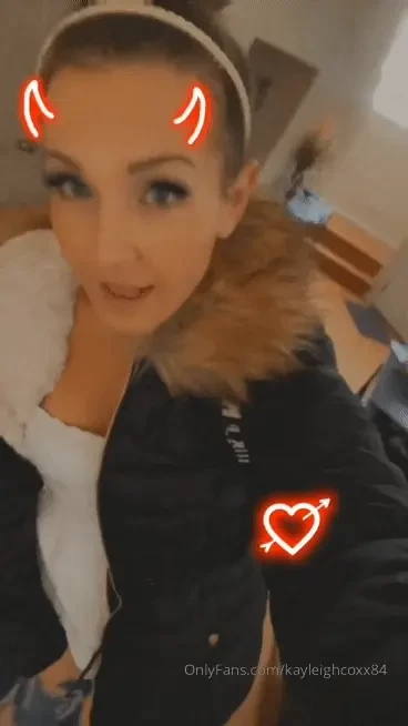 To be continued want the rest babe dm me greenpanties and i ll send to 