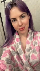 Hiiiii don t forget i m streaming at 8pm cdt tonight it might be more