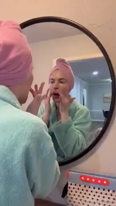 Pov you catch me getting ready in the mirror and i decide to give you part 1 