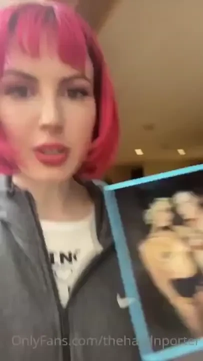 Omg i almost forgot to show you how cute are we 