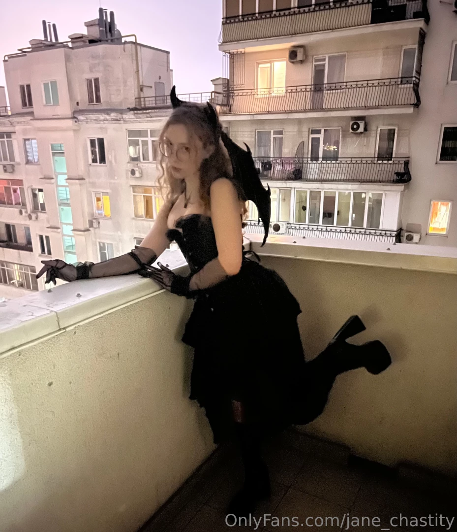 Jane_chastity 