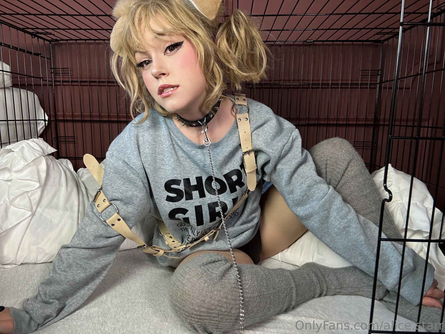 Wruf i got a little space for my little puppy self wagging tail maybe part 2 