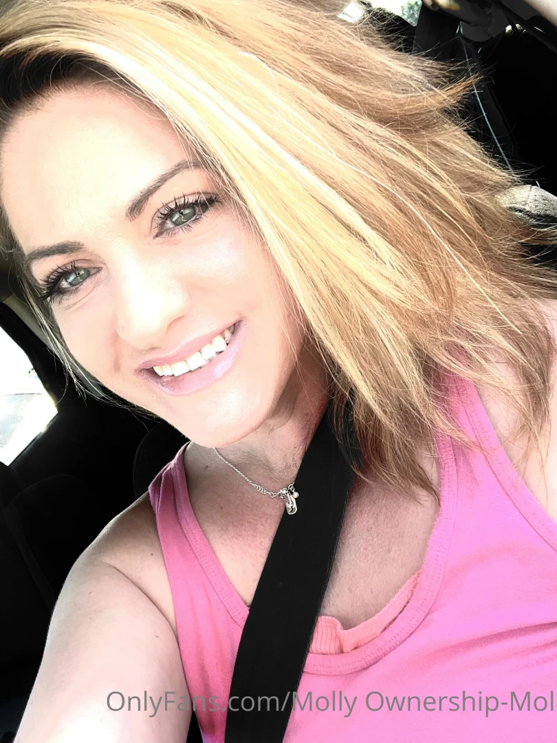 Happy tuesday everybody i know i m so late it s probably almost 