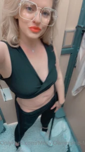 Dressing room trying on clothes yaaa so i got a lil belly don t b