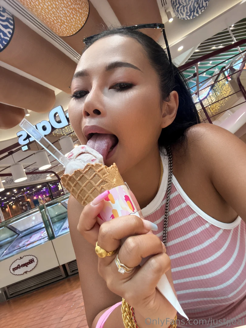 What s your favorite flavor i promise i taste better 