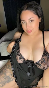 Hey there are you online i m feeling a bit naughty and missing you part 1